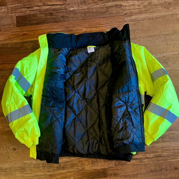 BODY GUARD INSULATED HI VISIBILITY REFLECTIVE JACKET CLASS 3 TYPE R - SIZE XL - Picture 13 of 16